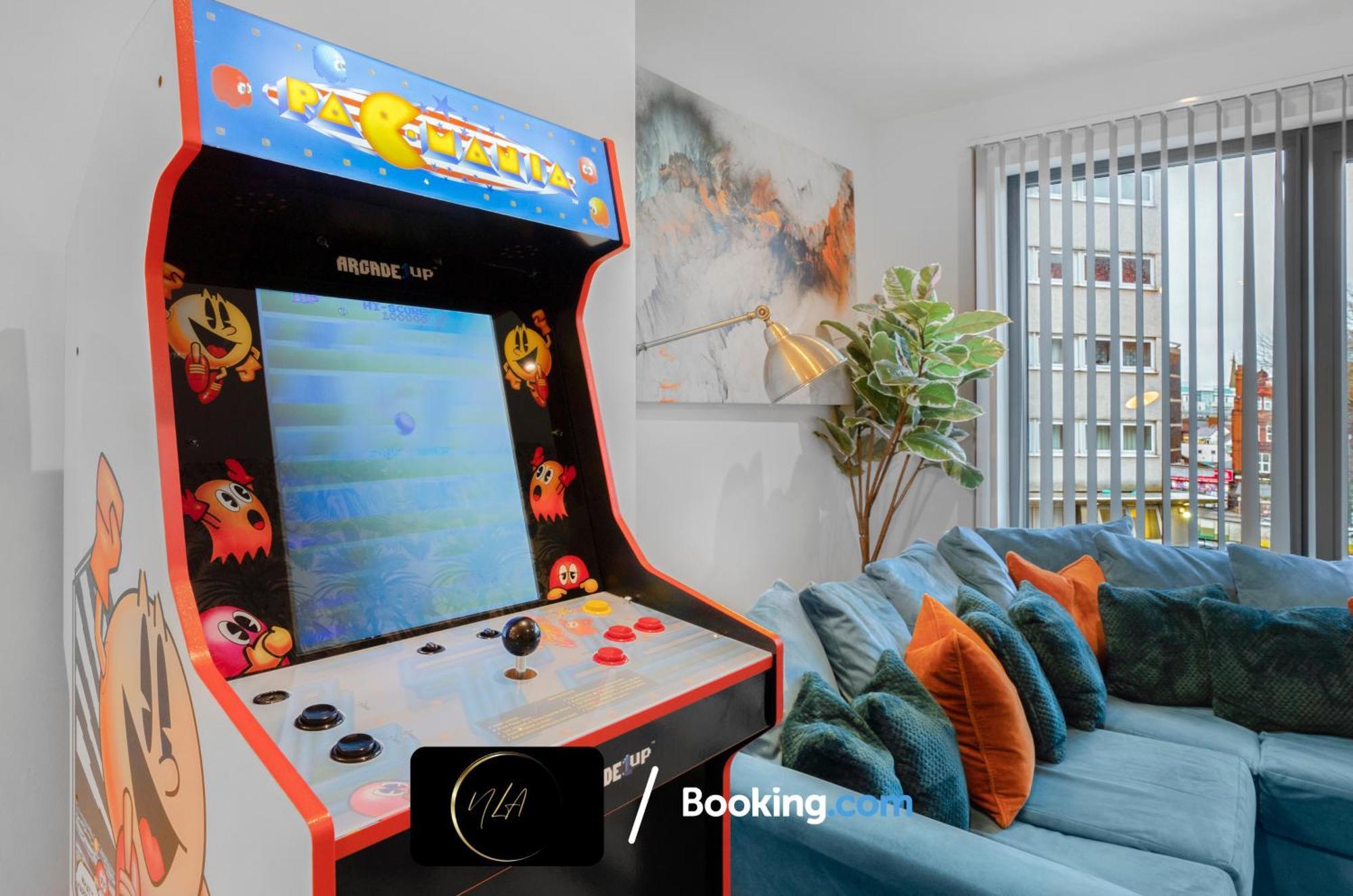 City Centre Apartment With Free Parking, 2 Bathrooms, Netflix And Wifi - Suitable For Contractors And Families - By Noor Luxury Accommodations Birmingham Luaran gambar