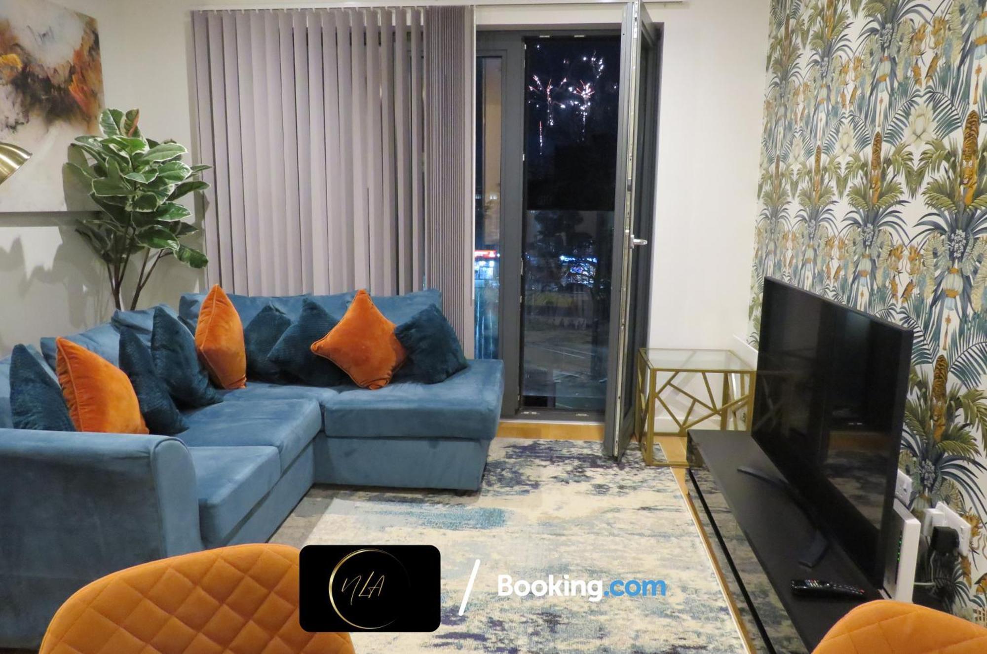 City Centre Apartment With Free Parking, 2 Bathrooms, Netflix And Wifi - Suitable For Contractors And Families - By Noor Luxury Accommodations Birmingham Luaran gambar
